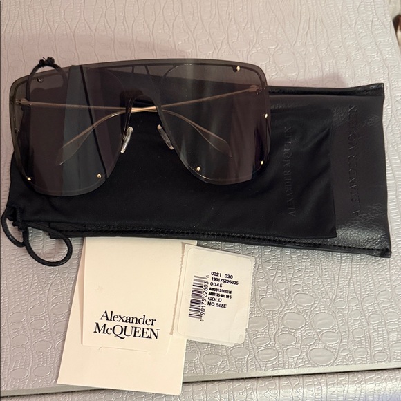 Alexander McQueen Accessories - Alexander McQueen 99mm Skull Mask Metal Sunglasses